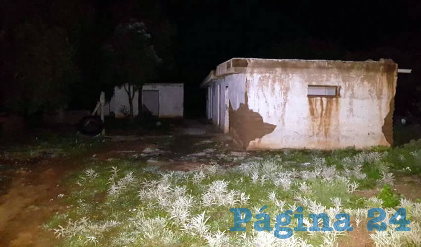 Los dos cuerpos estaban atados de pies y manos y, a uno de ellos tenía un balazo en la cabeza