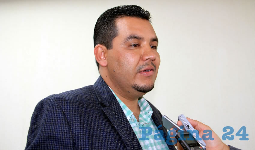 Armando Delgadillo, presidente municipal de Nochistlán: Seguimos sintiendo el respaldo del gobierno del estado, la Policía Estatal ha seguido en constantes recorridos en el municipio, y el ejército ha incrementado la presencia”. (Foto Rocío Casto)
