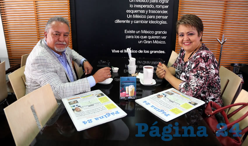 En Caf&eacute; Punta del Cielo departieron Pedro Guti&eacute;rrez Romo, vicepresidente del Consejo Coordinador Empresarial (CCE); y Guadalupe Gonz&aacute;lez Madrigal, presidenta de la Asociaci&oacute;n de Comerciantes del Centro (Acocen)