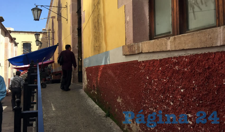El ayuntamiento de la capital no atiende las más básicas exigencias de los locatarios (Foto Cristo González)