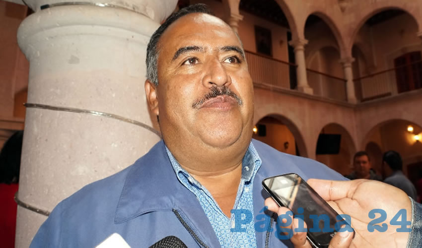 Ignacio Castrejón Valdez, presidente municipal de Sombrerete: Una de las principales problemáticas por las que no pueden subir el número de elementos, se debe a que los requisitos para los exámenes de confianza son complicados y por lo regular los postulantes son reprobados (Foto Merari Martínez Castro)