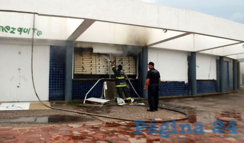 La oportuna intervención de las autoridades evitó que el incendio causara daños mayores