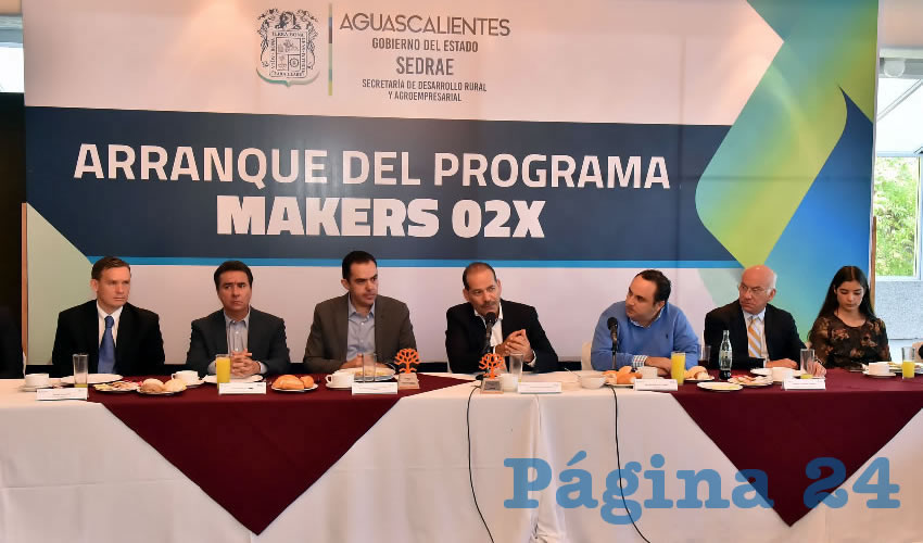 Martín Orozco Sandoval, puso en marcha el programa Makers 02X, mediante el cual se apoyará a pequeñas y medianas agroindustrias del estado