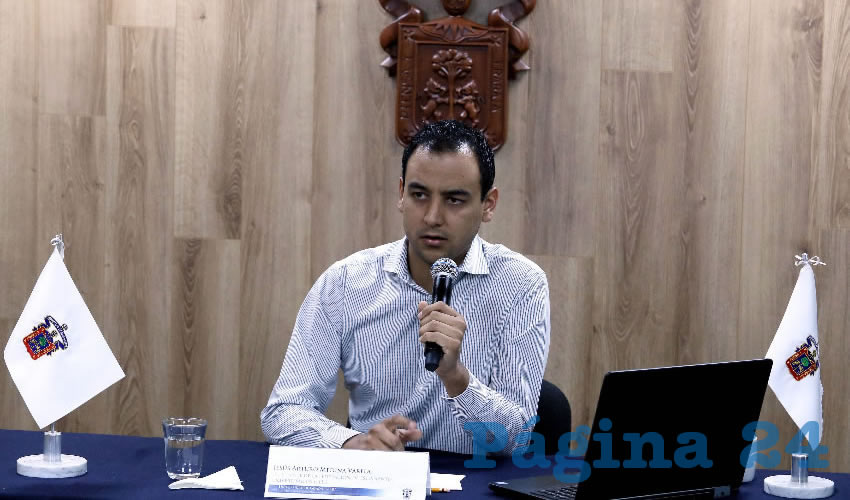 El líder universitario Jesús Medina Varela sentenció que es una irresponsabilidad del gobernador Aristóteles Sandoval avalar un aumento de dos pesos en el transporte público, cuando no ha cumplido con lo que prometió, empezando por más rutas troncales/Foto: Cortesía