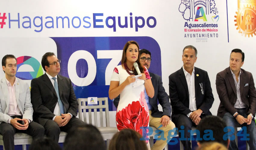 Tere Jim&eacute;nez, present&oacute; la l&iacute;nea telef&oacute;nica Hagamos Equipo 072, n&uacute;mero f&aacute;cil y pr&aacute;ctico que podr&aacute; marcarse desde cualquier tel&eacute;fono fijo o celular