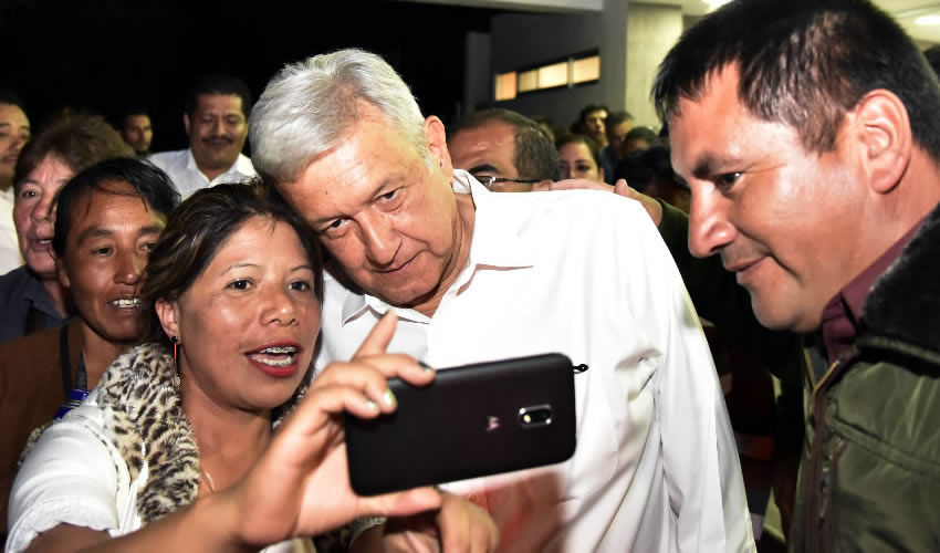 Andrés Manuel López Obrador, candidato a la Presidencia de la República por la Coalición Morena-PES-PT (Foto: Archivo/ Mario Jasso /Cuartoscuro)