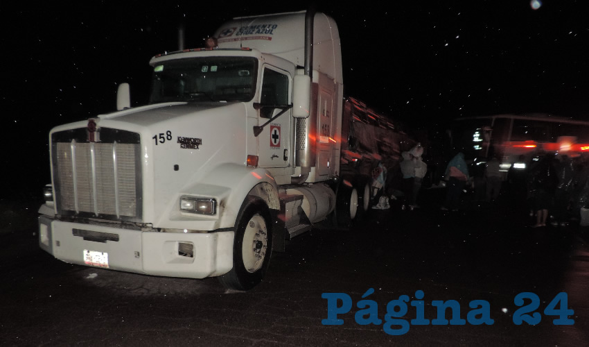 El responsable, cuya identidad no fue revelada, manejaba el tractocami&oacute;n de Cemento Cruz Azul