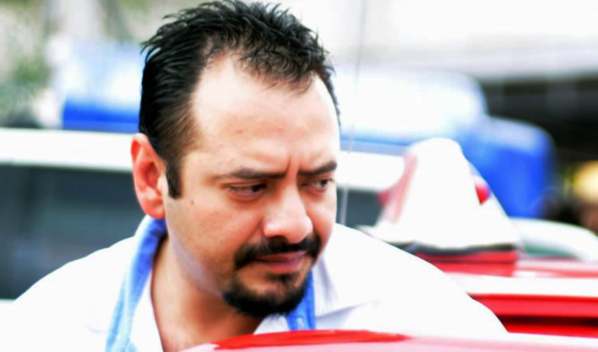 El violento y cafre taxista