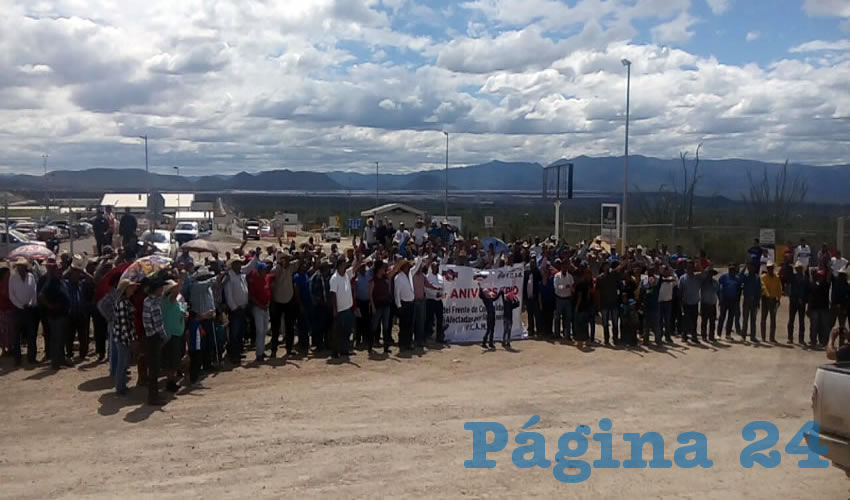 “Hoy estamos aquí para construir un frente que le diga basta a las empresas ecocidas y depredadoras que buscan la riqueza efímera como el oro, el cual es producto de la expoliación, del sudor y sangre de nuestros pueblos”: Felipe Pinedo