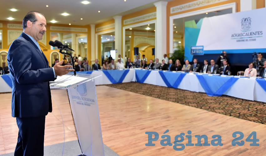 Martín Orozco Sandoval encabezó la presentación del proyecto del Parque Fotovoltaico