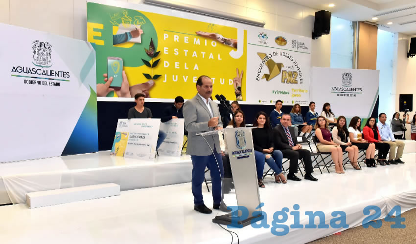 Cada uno de nuestros jóvenes, desde su metro cuadrado, puede hacer aportaciones valiosas para transformar su entorno y el de los demás: MOS