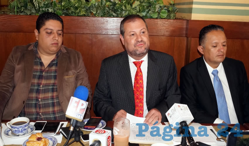 Jesús Alberto Gaytán Espinoza: La inseguridad que se vive en Zacatecas, es necesario que los ciudadanos se unan para poder revertir esta condición, ya que parece que el gobierno de Alejandro Tello, no hace nada (Foto Merari Martínez Castro)