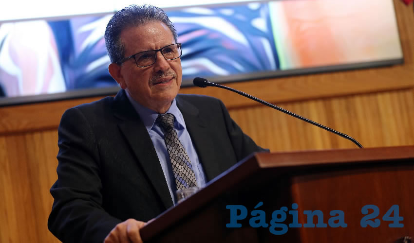 “En el cruce de muerte que vivimos desde hace décadas en América Latina, los cuerpos supliciados indican una condición que he definido como juvenicidio, son principalmente jóvenes quienes mueren bajo los embates de la bio-política”, lamentó el doctor José Manuel Valenzuela Arce, investigador del CALAS/Foto: Cortesía 