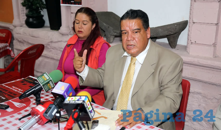 Francisco Flores Flores, coordinador del grupo Cimientos del Magisterio (Foto: Eddylberto Luévano Santillán)