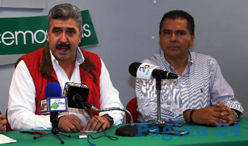 Francisco Escobedo Villegas, delegado del CEN del PRI; y José Enrique Juárez Ramírez, presiente local del PRI