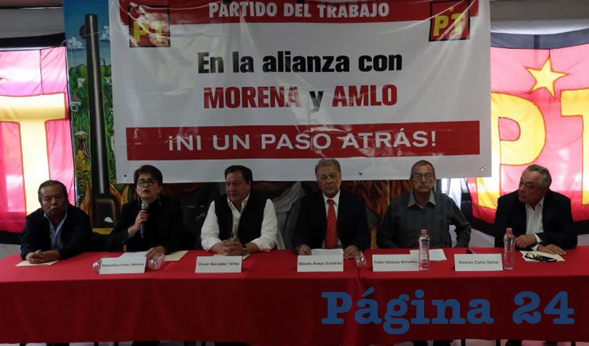 Ciudad de M&eacute;xico.- Conferencia de prensa del PT (Foto: Cortes&iacute;a)