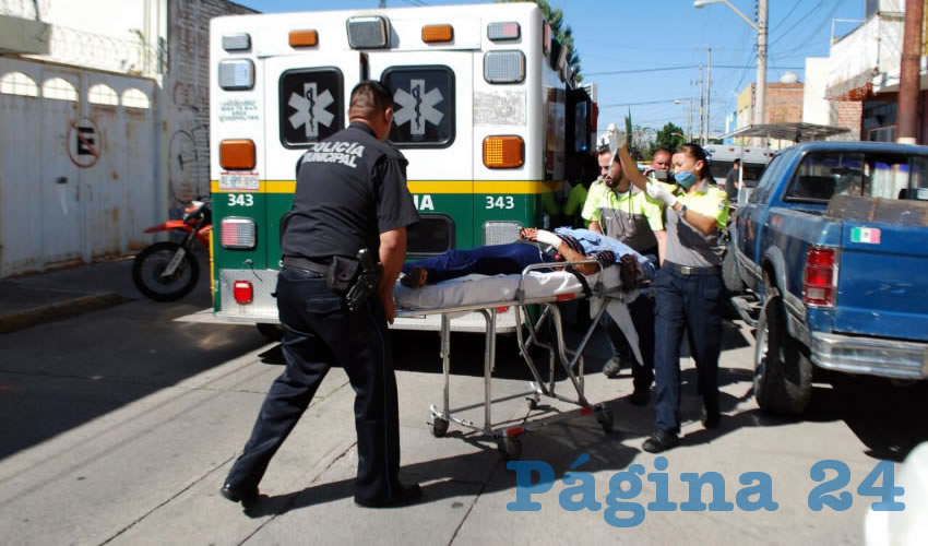Alma Alejandra Luna Guzm&aacute;n, quien sufri&oacute; una grave herida en el cuello, fue trasladada a la Cl&iacute;nica dos del IMSS