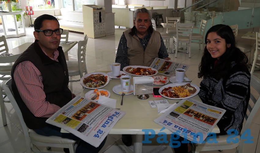 En el restaurante Del Centro almorzaron Mauricio Rodríguez Rangel, Óscar Rodríguez León y Ximena Rodríguez Figueroa