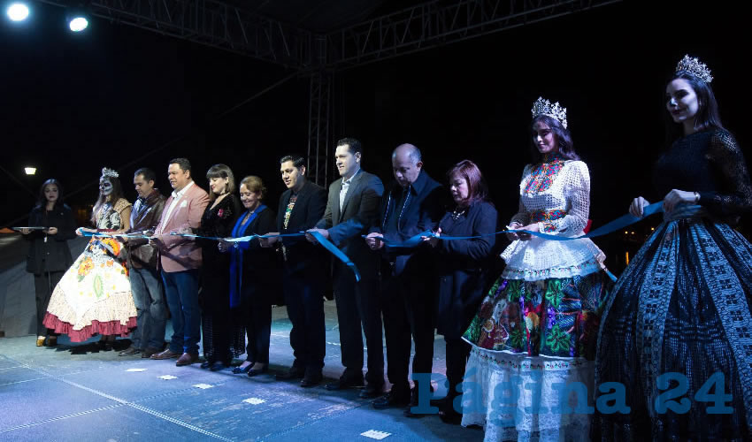 Con la representaci&oacute;n del gobernador Mart&iacute;n Orozco Sandoval, la secretaria de Turismo, Irma Eugenia Medrano Parada, inaugur&oacute; el Festival Cultural de Calaveras