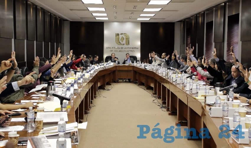 El Consejo Universitario aprobó la propuesta de oferta educativa en la sesión ordinaria correspondiente al mes de octubre 2017