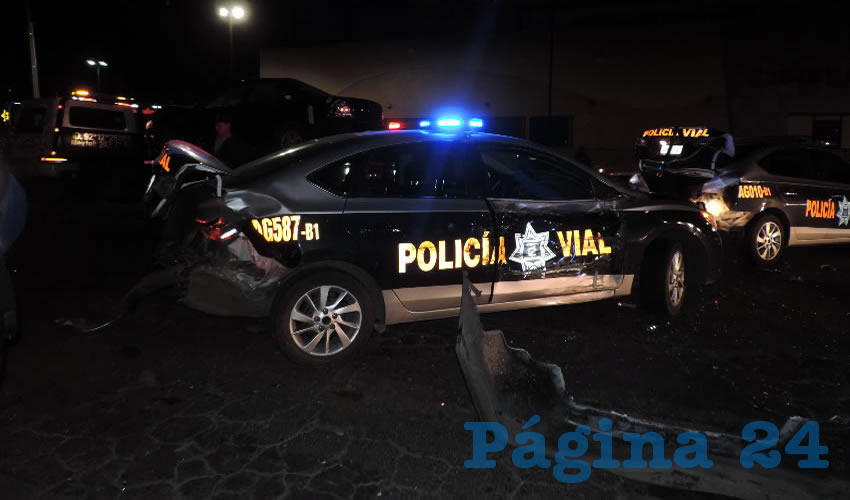 Una de las dos patrullas de la Policía Municipal que colisionó el ebrio Víctor Manuel Bernal Sutti