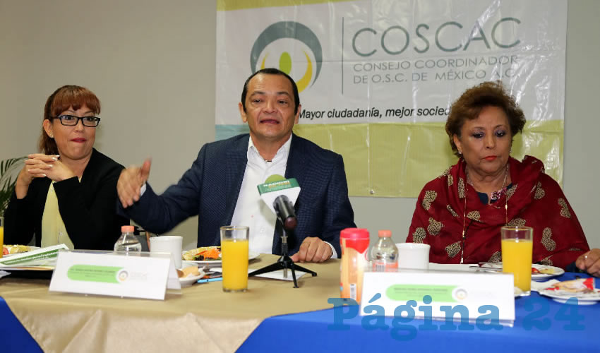 Conferencia de prensa del Consejo Coordinador de OSC (Foto: Eddylberto Lu&eacute;vano Santill&aacute;n)