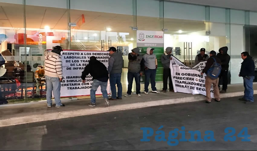 Según los quejosos, a 53 de los trabajadores se les adeudan estos pagos, quienes argumentaron les deben depositar en total una bolsa cercana a 10 millones de pesos.