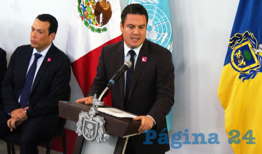 “Les garantizo que este apoyo seguirá”, dijo el gobernador de Jalisco a quienes sufrieron por la muerte de una madre o padre; añadió que buscará con diputados locales que “esto se convierta en una ley, que no quede en la particularidad de un gobierno”/Foto: Archivo Página 24
