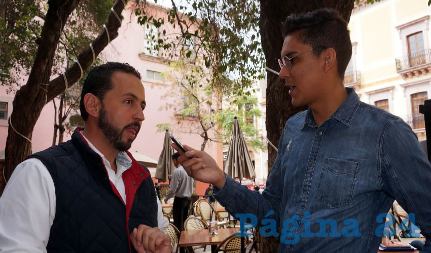 Arturo López de Lara, diputado local por el PAN: “Es necesario que saquemos la Ley de Víctimas para que tengan una mejor atención, y todo lo que estemos haciendo en cuanto a la prevención puede ser poco, va a ser un camino de mediano plazo, pero necesitamos meternos a la prevención” (Foto Merari Martínez Castro)