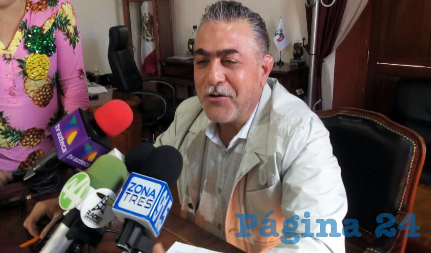 El diputado priísta Hugo Contreras dijo que hay avances en la propuesta de homologar horarios de cierre de bares y venta de licor en la zona metropolitana; la iniciativa, dijo, se aprobaría en los términos propuestos de origen por la Agencia Metropolitana de Seguridad/Foto: Elizabeth Ríos Chavarría