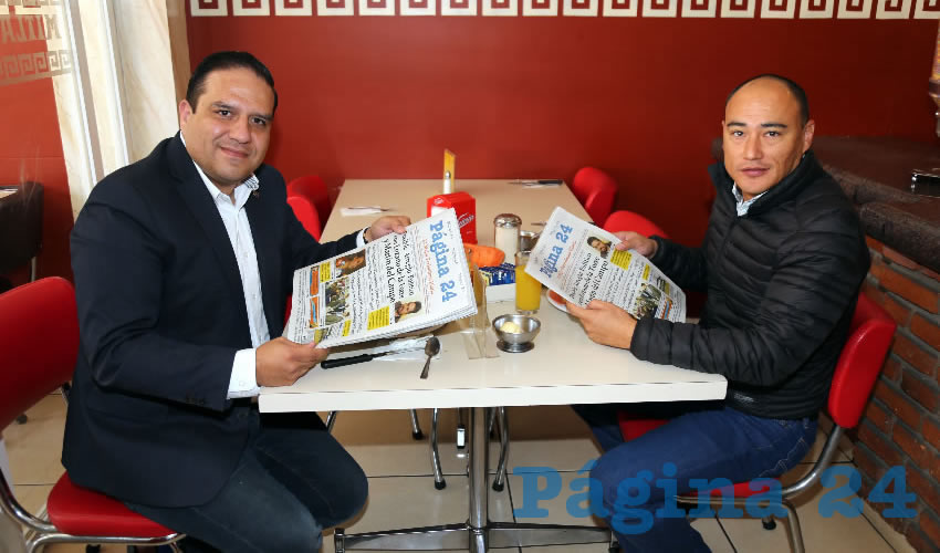 En el Mitla desayunaron José Juan Sánchez Barba, presidente del Comité Directivo Municipal del PAN en Aguascalientes; y Marcos Zamora Díaz