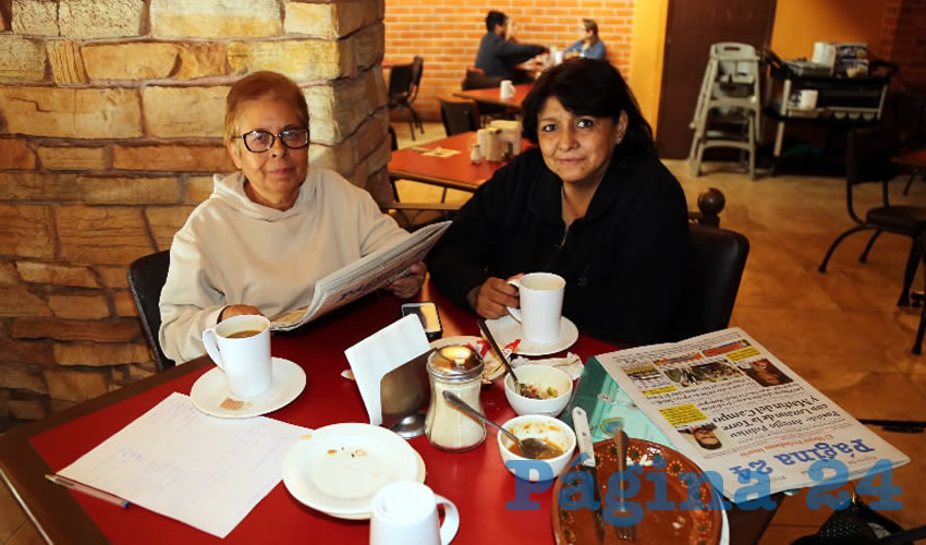 En Las Antorchas compartieron el primer alimento del día Silvia Juárez Girón y Areli Lozano Moreno