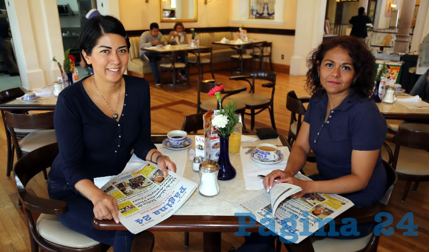 En Sanborns Francia desayunaron Sandra Reyes Licona y María del Lourdes Lira Ramos