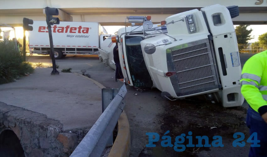 La unidad transportaba 20 toneladas de cemento