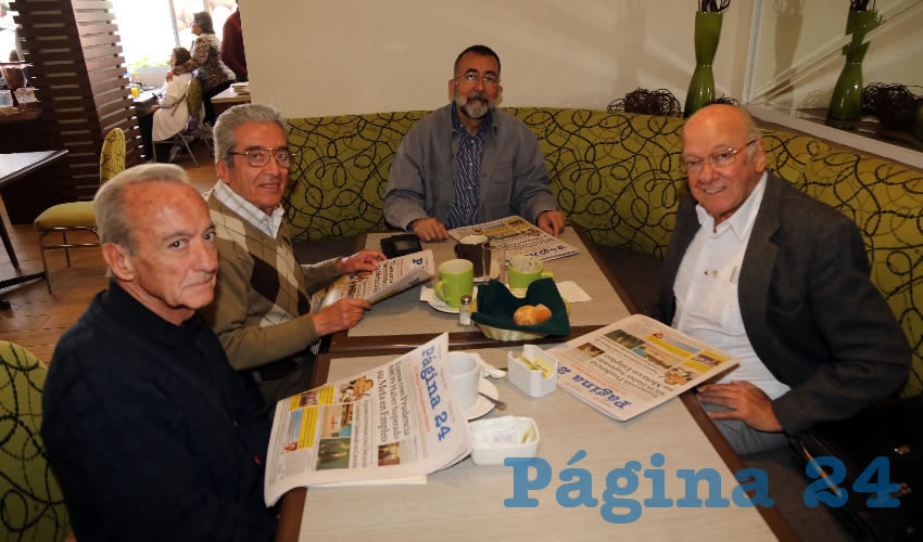 En el restaurante del Hotel Medrano almorzaron Carlos López Martín, Daniel Martín González, Eduardo Martín Jáuregui, presidente de la CEDHA; y Juan José de Alba Martín
