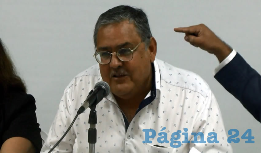Nicolás Vega, ex presidente del comisariado ejidal de El Zapote, manifestó que su postura es mantener su lucha en tribunales hasta que el Grupo Aeroportuario del Pacífico y la Secretaría de Comunicaciones y Transportes les paguen los terrenos que les fueron expropiados en la década de los 60, pese a que según las autoridades ya se cumplió con el pago/Foto: Francisco Andalón López 