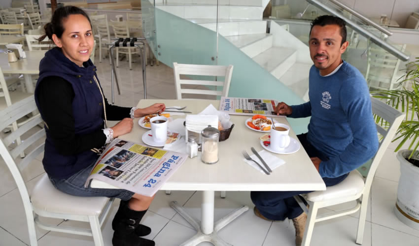 En el restaurante Del Centro compartieron el pan y la sal Arely Reynoso Ruiz y Víctor Rendón García