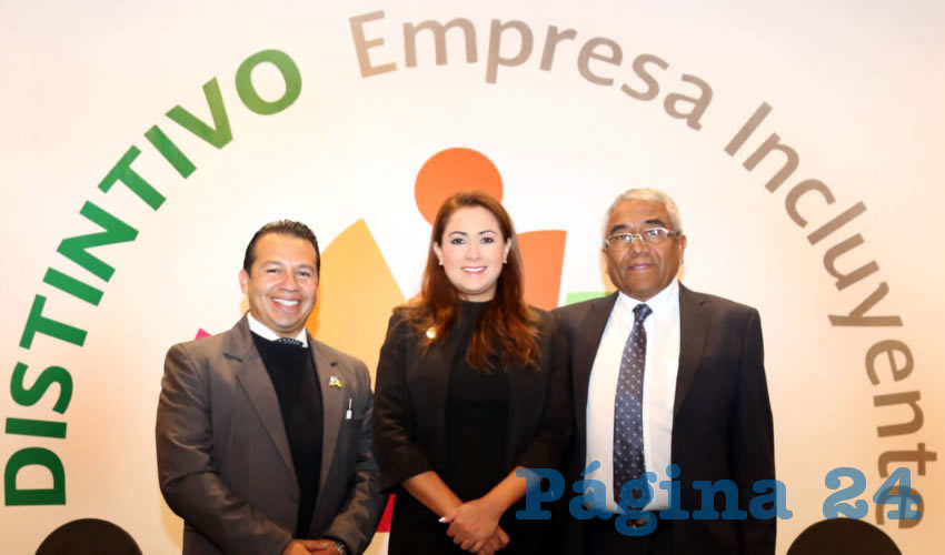 La ceremonia tuvo lugar en la Ciudad de M&eacute;xico, donde la alcaldesa Tere Jim&eacute;nez recibi&oacute; de manos de Ignacio Rub&iacute; Salazar, subsecretario de Previsi&oacute;n Social, el reconocimiento