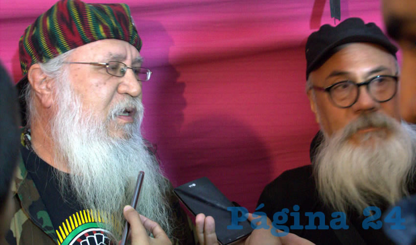 Los Hermanos Pedro y Manuel Apocada, miembros fundadores de la banda de reggae mexicano Antidoping (Foto Manuel Medina Castro)