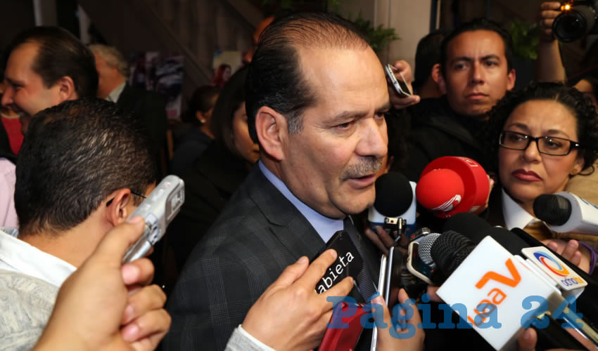 Mart&iacute;n Orozco, gobernador del Estado