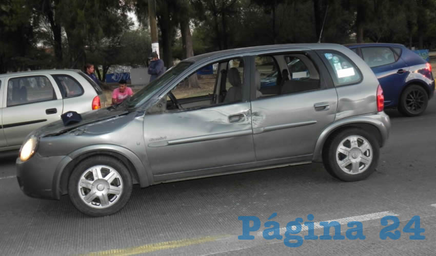 El automóvil Chevrolet Chevy que se llevaron con el pretexto de ir a comprar alcohol