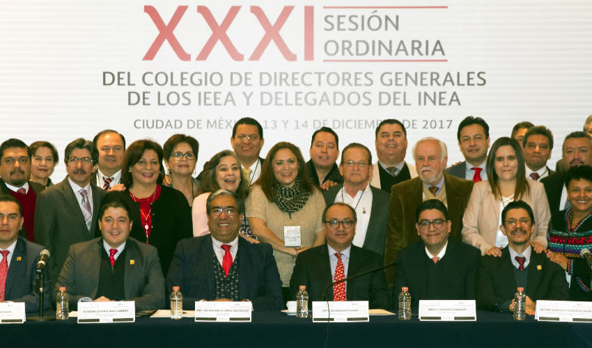 Ciudad de M&eacute;xico.- Otto Granados Rold&aacute;n, secretario de Educaci&oacute;n P&uacute;blica, encabez&oacute; la Sesi&oacute;n Ordinaria de Directores de los IEEA y delegados del INEA (Foto: Mois&eacute;s Pablo /Cuartoscuro)