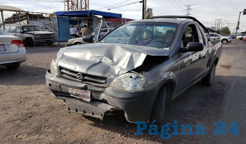 La camioneta Chevrolet Tornado que manejaba Martha Elena Picaso Alba