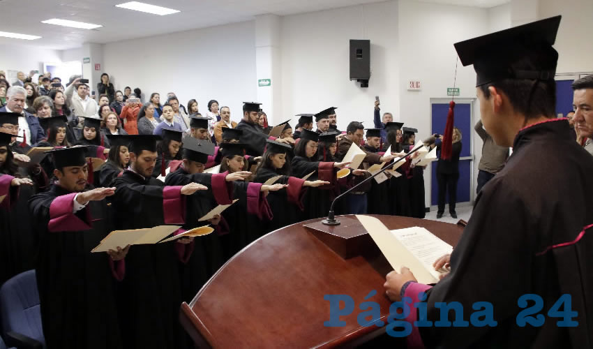 Durante una ceremonia especial, rindieron protesta para ratificar su compromiso por los valores universales y profesionales que orientar&aacute;n su desempe&ntilde;o