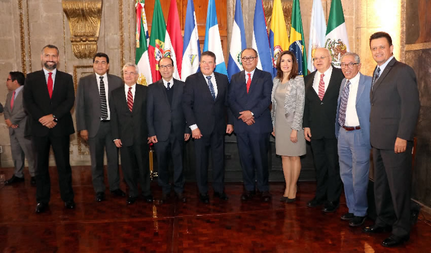 El secretario Granados Rold&aacute;n manifest&oacute; que &eacute;ste es un momento crucial para M&eacute;xico, con educaci&oacute;n p&uacute;blica, laica, gratuita y de calidad