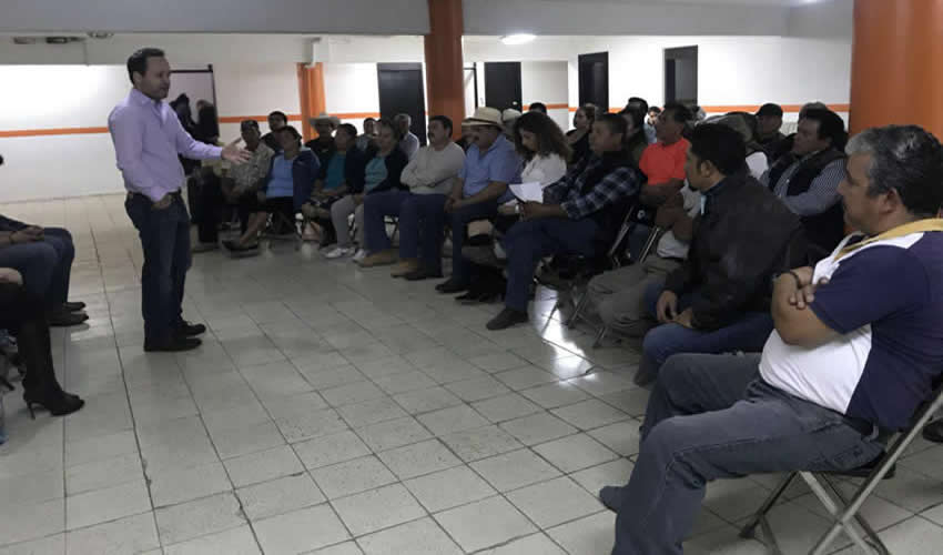 Los diputados federales y los senadores del PRI han dejado mucho que desear a la hora de defender los intereses de los jaliscienses, criticó el precandidato a senador por MC Clemente Castañeda/Foto: Cortesía