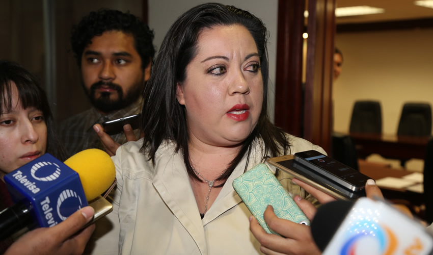 Karina Eudave, legisladora local