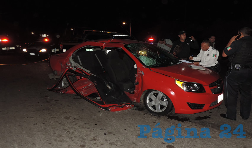 El vehículo Chevrolet Aveo, que salía del fraccionamiento Paseos de Aguascalientes