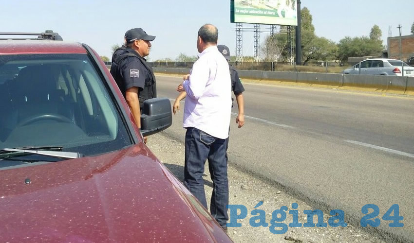 Para abonar en su tranquilidad, polic&iacute;as estatales escoltaron al matrimonio hasta la salida del estado