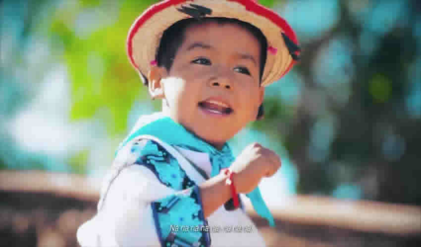 Recientemente la campaña de Enrique Alfaro a la gubernatura de Jalisco, hizo uso de la imagen del niño huichol Yuawi en un video musical/Foto: Cortesía